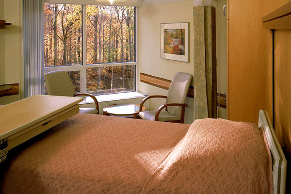 About Cleveland Clinic Fairview Hospital